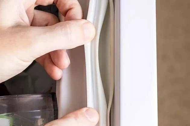 Двухкамерный холодильник веко уплотнитель двери