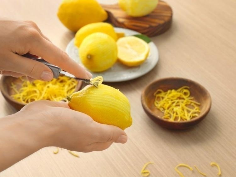 Твист из цедры лимона