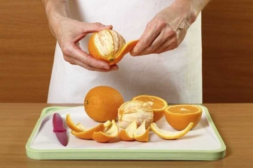 Гаджет для удаления кожуры апельсинов