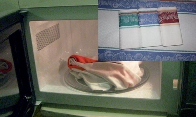 Кухонные полотенца в микроволновке