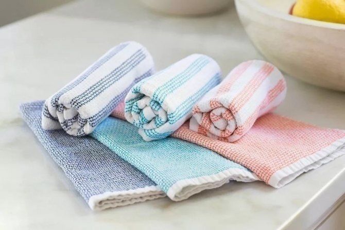 Кухонные полотенца с пятнами