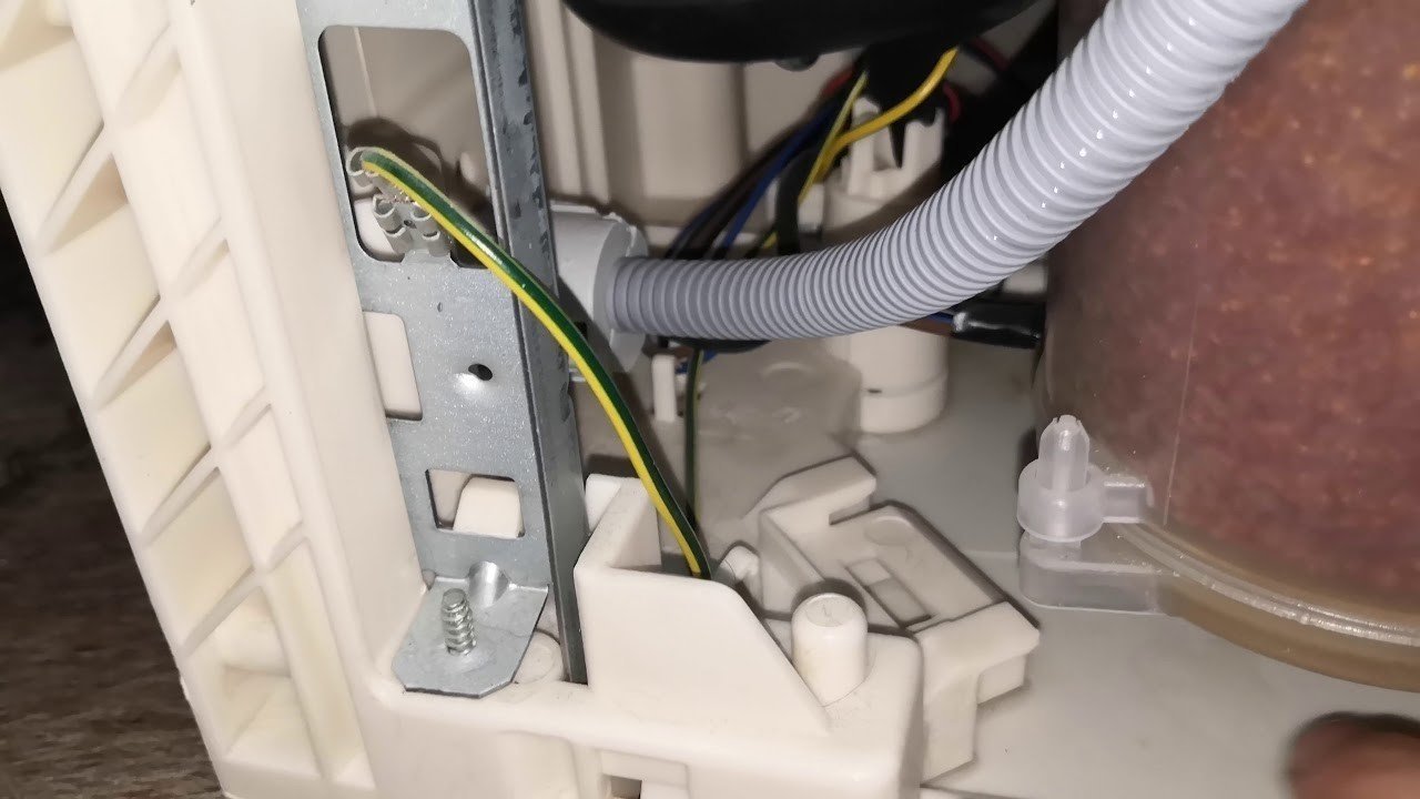 Датчик протечки системы аквастоп в посудомоечной машине