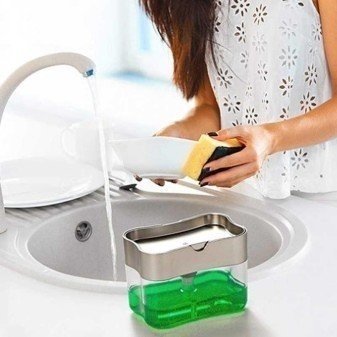 Губка с дозатором для мытья посуды