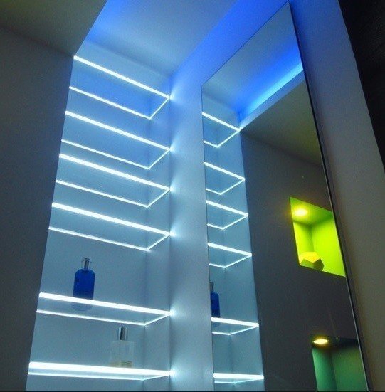 Шкаф с подсветкой полок светодиодный светильник zeta glassline