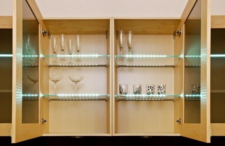 Светодиодный светильник zeta glassline для подсветки стеклянных полок