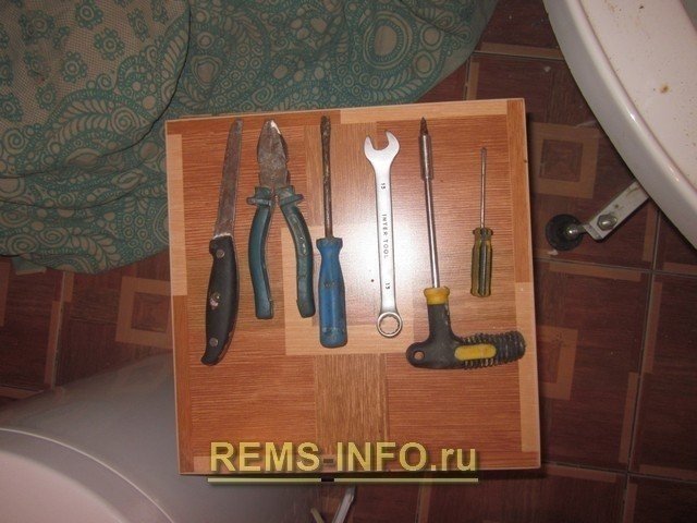 Комплект инструментов