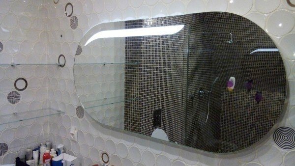 Зеркала с подсветкой для ванной