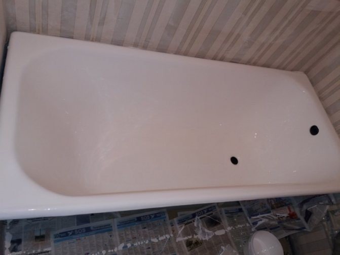 Реставрированная ванна акрилом